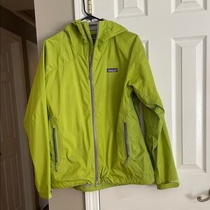 Patagonia Vibrant Green Hooded Jacket rain jacket